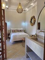 Riad LallaBaya