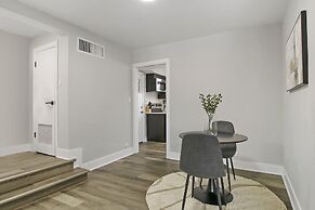 Fascinating 1BR Apartment in Skokie