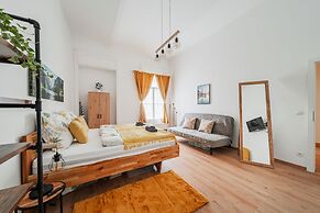 3 Bedrooms - 74sqm - 10 Min. Inner City