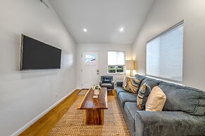 Charming 2 BDR Seaside Cottage 5 Min to Beach!