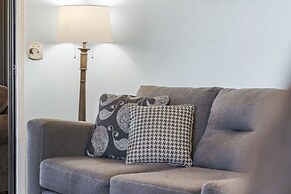 Parview Paradise - A Golfers Dream - 2 BDR Condo in Pointe Royale