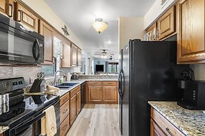 Parview Paradise - A Golfers Dream - 2 BDR Condo in Pointe Royale