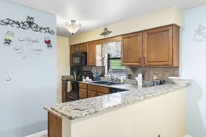 Parview Paradise - A Golfers Dream - 2 BDR Condo in Pointe Royale