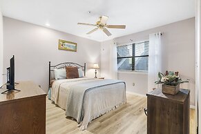 Parview Paradise - A Golfers Dream - 2 BDR Condo in Pointe Royale