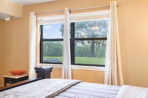 Parview Paradise - A Golfers Dream - 2 BDR Condo in Pointe Royale