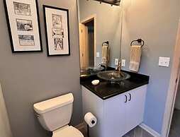 Spacious 4 BDR Home in Desirable Abbey Springs!