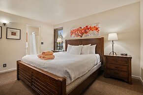 Cascade Mountain Oasis