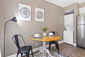 Branson Vacation Station - Charming 1 BDR Condo in the Middle of Every