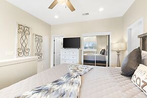 Bchillin Retreat on Table Rock Lake