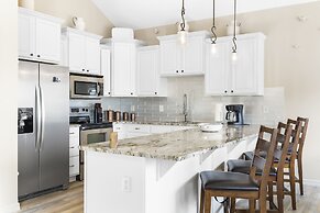 Bchillin Retreat on Table Rock Lake