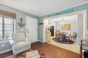 Resort Bungalow Private Boardwalk to the Ocean!