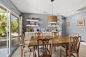 3 BDR Desert Oasis in the Heart of Palm Springs!