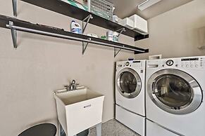 3 BDR Desert Oasis in the Heart of Palm Springs!