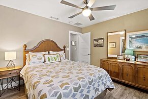 3 BDR Desert Oasis in the Heart of Palm Springs!