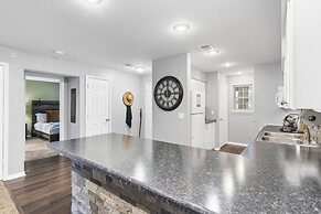 Dora - Holiday Hills Branson - Golf Resort - Branson - Outdoor Pools