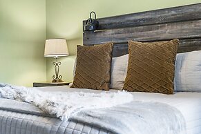 Dora - Holiday Hills Branson - Golf Resort - Branson - Outdoor Pools