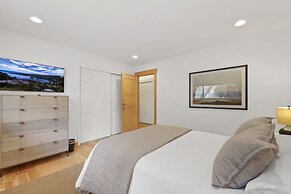 NEW Zephyr Cove Zen - Hot tub & Summer Pool