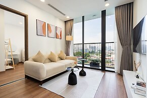 Eco Green Apartment- Minimalist Home