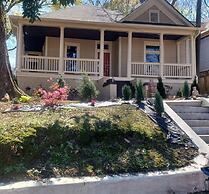 Downtown Abbey at Dodd