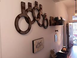 Downtown Abbey at Dodd