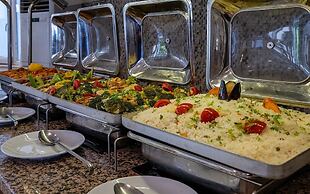 Golden Beach Resort & Spa