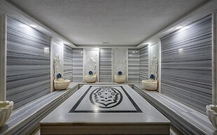 Golden Beach Resort & Spa