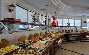 Golden Beach Resort & Spa