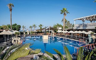 Golden Beach Resort & Spa