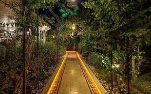 Golden Beach Resort & Spa