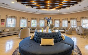 Golden Beach Resort & Spa