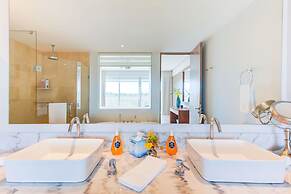 NEW Beach Club Game Room Cinema Condos