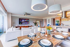 NEW Beach Club Game Room Cinema Condos