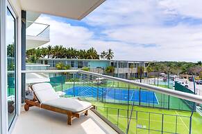 NEW Beach Club Game Room Cinema Condos