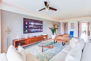 NEW Beach Club Game Room Cinema Condos