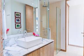 NEW Beach Club Game Room Cinema Condos