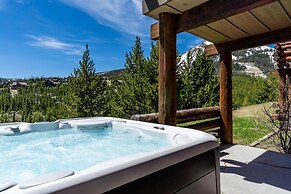 Saddle Ridge V2 3 Bedroom Condo by Moonlight Basin Lodging