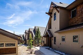 Saddle Ridge V2 3 Bedroom Condo by Moonlight Basin Lodging