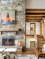 30 Spur Road 6 Bedroom Home by Moonlight Basin Lodging