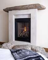 30 Spur Road 6 Bedroom Home by Moonlight Basin Lodging