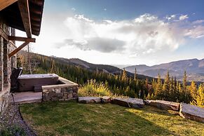 30 Spur Road 6 Bedroom Home by Moonlight Basin Lodging