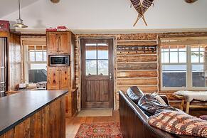 9 Cabin Hollow 2 Bedroom Home by Moonlight Basin Lodging