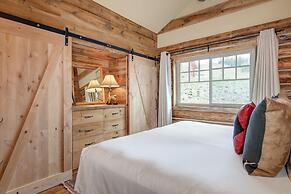 9 Cabin Hollow 2 Bedroom Home by Moonlight Basin Lodging