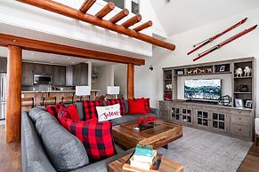 Saddle Ridge D1 3 Bedroom Condo by Moonlight Basin Lodging