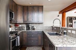 Saddle Ridge D1 3 Bedroom Condo by Moonlight Basin Lodging