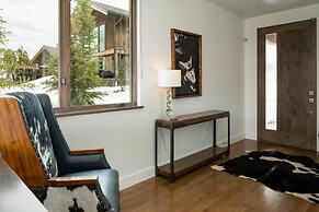 6 Silver Peaks 3 Bedroom Home by Moonlight Basin Lodging