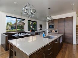 6 Silver Peaks 3 Bedroom Home by Moonlight Basin Lodging