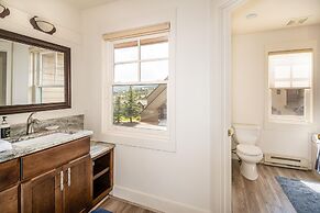 Saddle Ridge D3 3 Bedroom Condo by Moonlight Basin Lodging