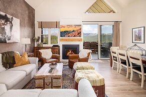 Saddle Ridge D3 3 Bedroom Condo by Moonlight Basin Lodging