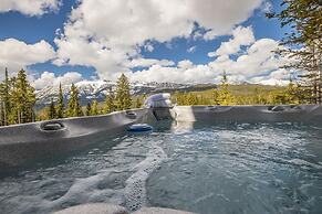 18 Alpine Bend 6 Bedroom Home by Moonlight Basin Lodging