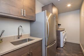 18 Alpine Bend 6 Bedroom Home by Moonlight Basin Lodging